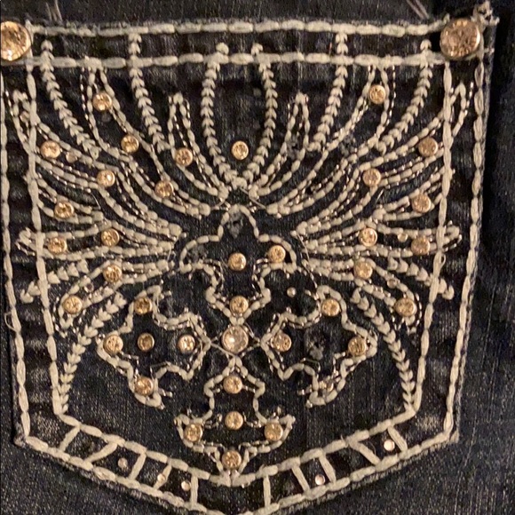 Antique River Jeans - Picture 7 of 7